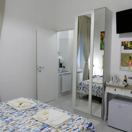 Valentyna Guest house *